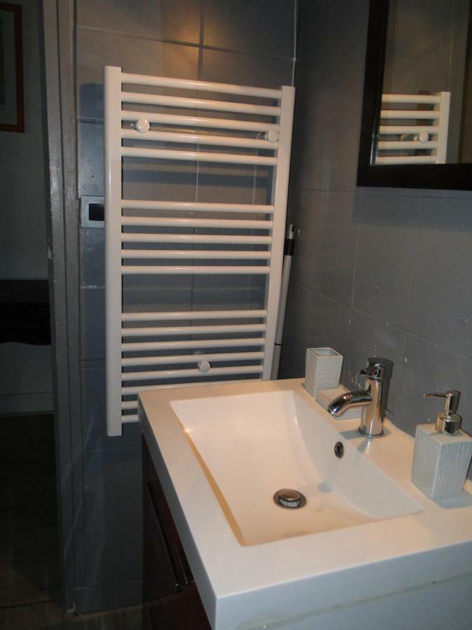 Appartement Notre Dame Париж Екстериор снимка